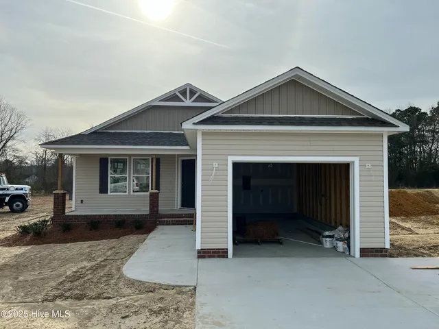 $319,886 | 52 Grace Pond Avenue, Benson, NC 27504