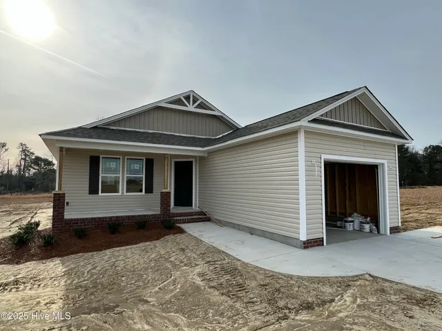 $319,879 | 52 Grace Pond Avenue, Benson, NC 27504