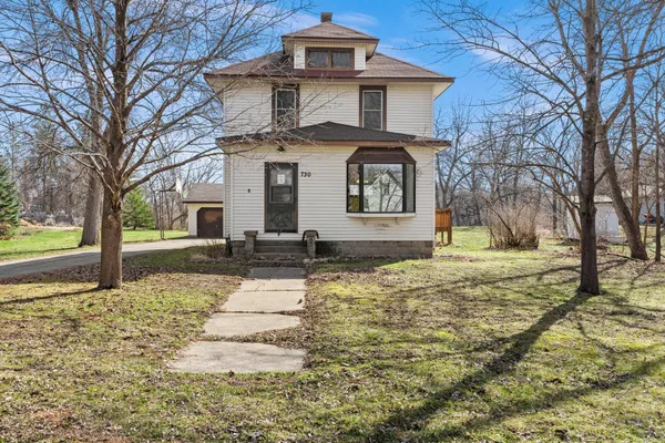 $160,000 | 730 1st Street North, Waterville, MN 56096