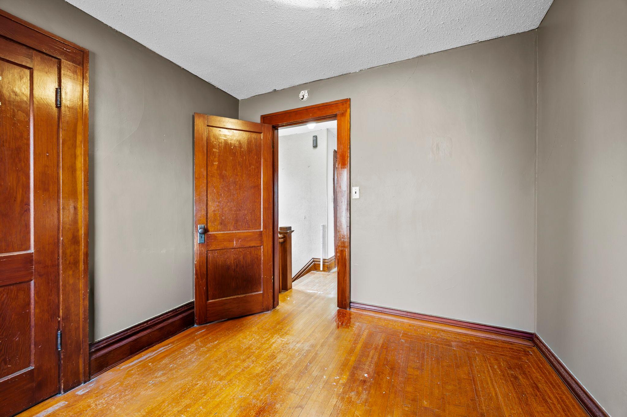 730 1st Street North Waterville, MN 56096 - Photo 18 of 31