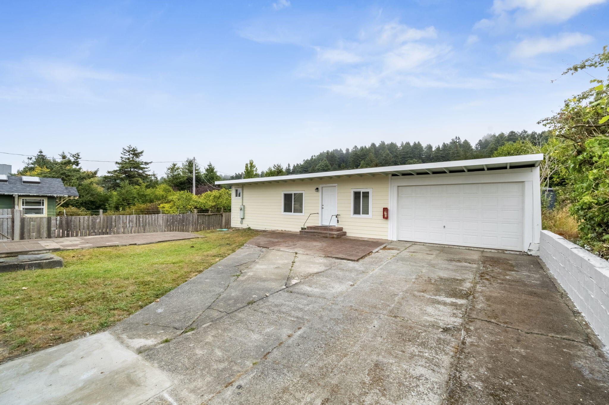 2470 Eye Street Arcata, CA 95521 - Photo 12 of 43 2 bedroom vacant