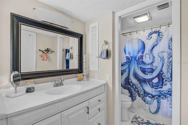 $225,000 | 244 Woodland Drive, Unit 244, Osprey, FL 34229