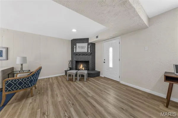 $242,500 | 11018 Whitehall Manor Drive, Bridgeton, MO 63044