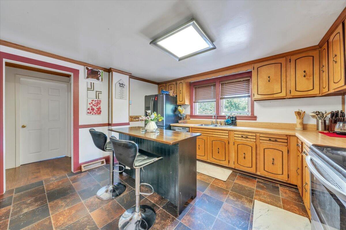 2412 Quarterwood Road Montvale, VA 24122 - Photo 13 of 55 13-MIB09463