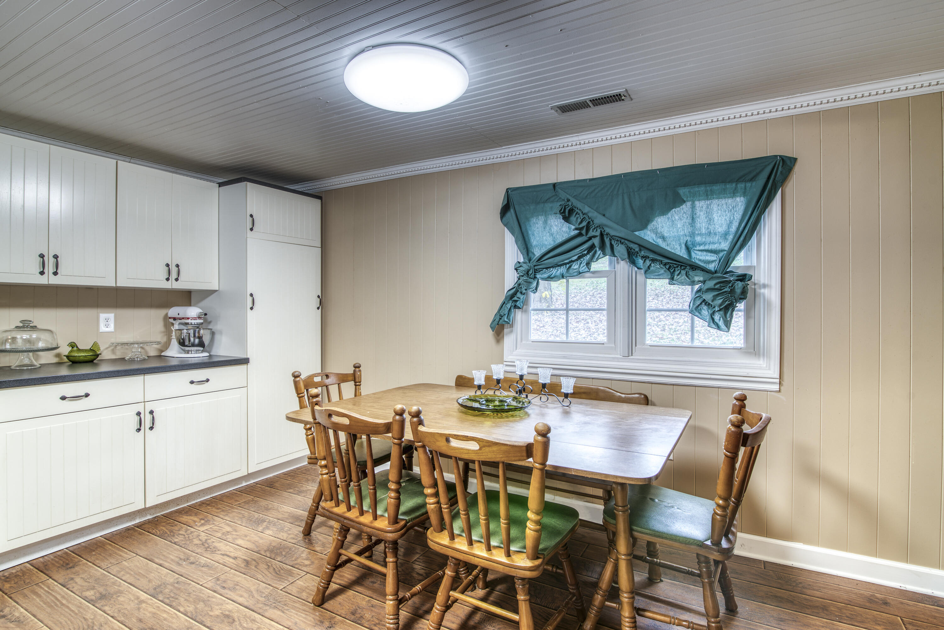 23270 Denton Valley Road Abingdon, VA 24211 - Photo 13 of 41 23270-Denton-Valley-Rd Abingdon-VA-22