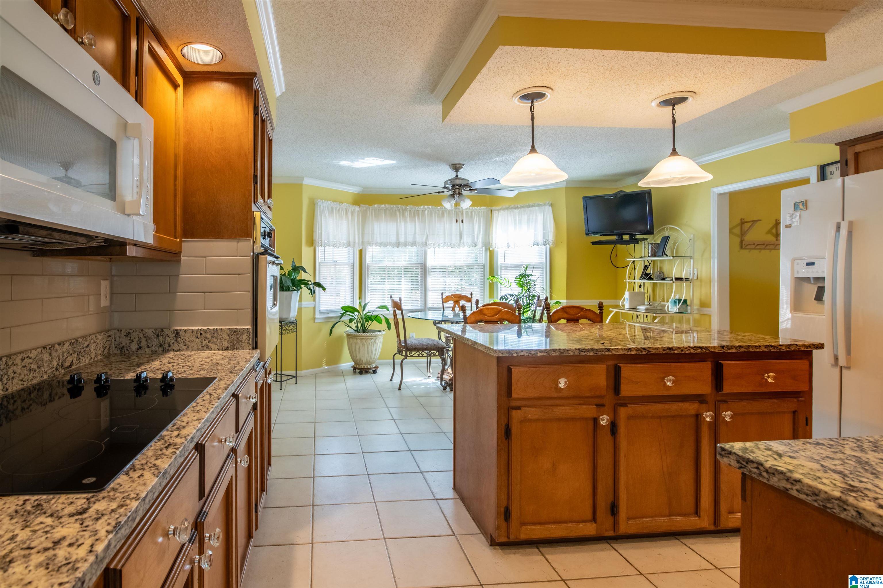 1305 6th Way Pleasant Grove, AL 35127 - Photo 8 of 34 Gallery Image 8