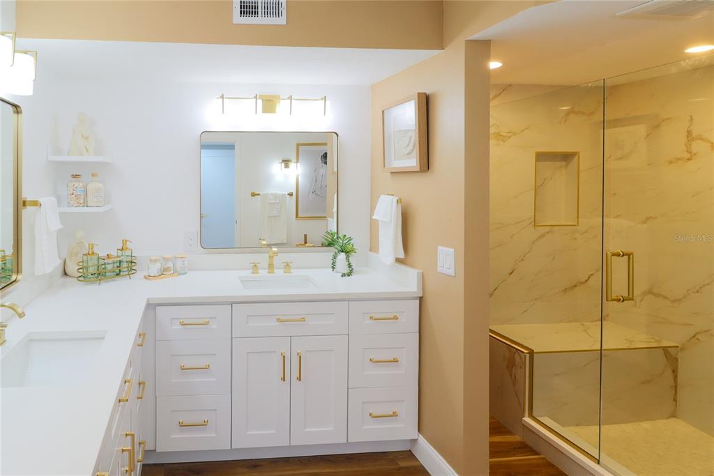 716 Bayport Way, Unit 716 Longboat Key, FL 34228 - Photo 33 of 75