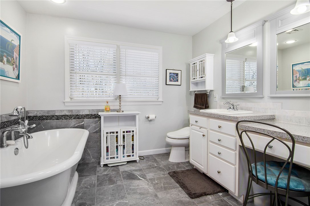 9 Teft Court Hopkinton, RI 02832 - Photo 14 of 28