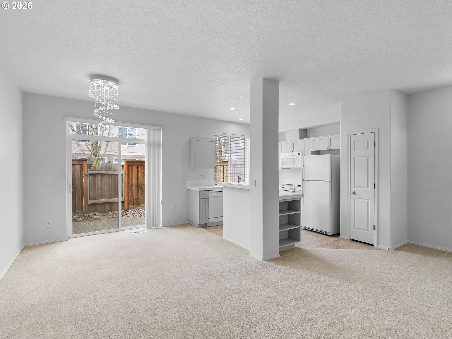 6265 Southwest 208th Terrace Beaverton, OR 97078 - Photo 8 of 36