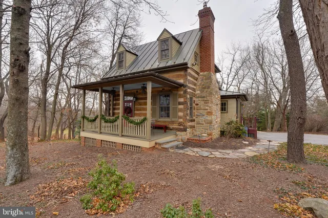 $3,000 | 13237 Creagerstown Road, Thurmont, MD 21788