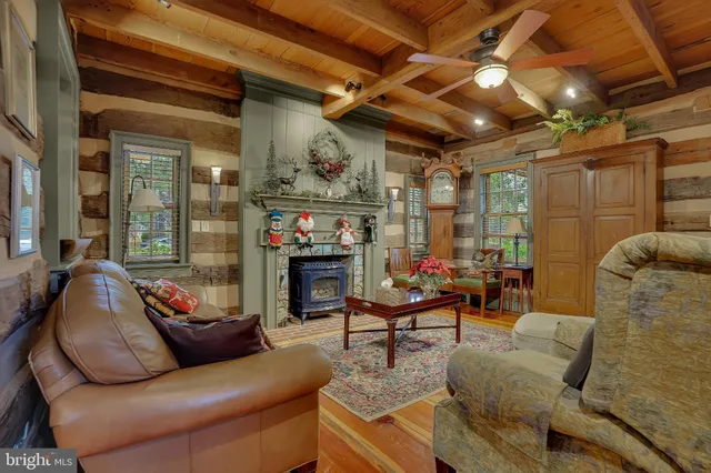 $3,000 | 13237 Creagerstown Road, Thurmont, MD 21788