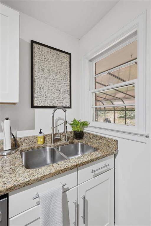 898 Scott Circle Decatur, GA 30033 - Photo 19 of 47