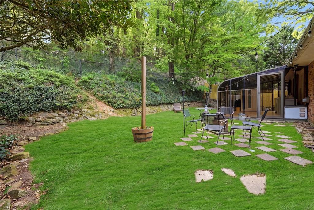 898 Scott Circle Decatur, GA 30033 - Photo 41 of 47