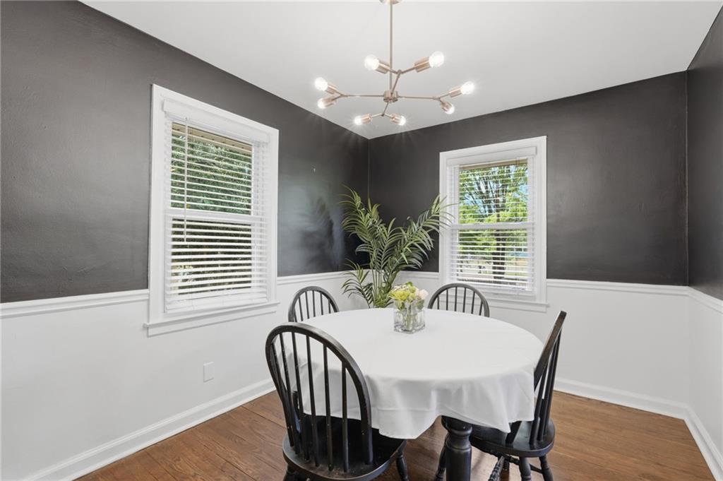 898 Scott Circle Decatur, GA 30033 - Photo 8 of 47