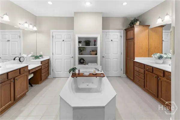 $445,000 | 904 Woodside Crossing, Savannah, GA 31405
