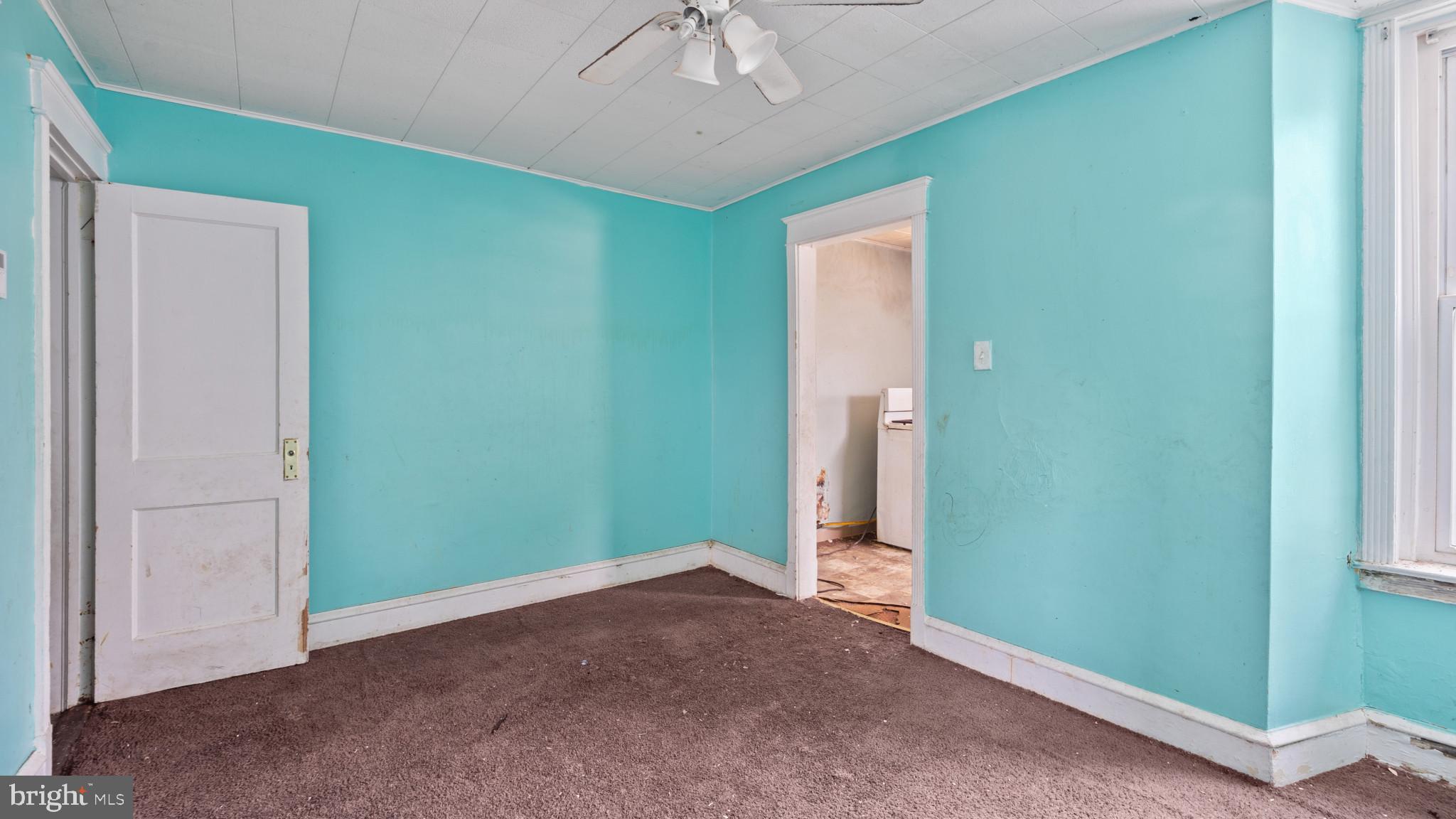 7239 Guilford Road Upper Darby, PA 19082 - Photo 10 of 23