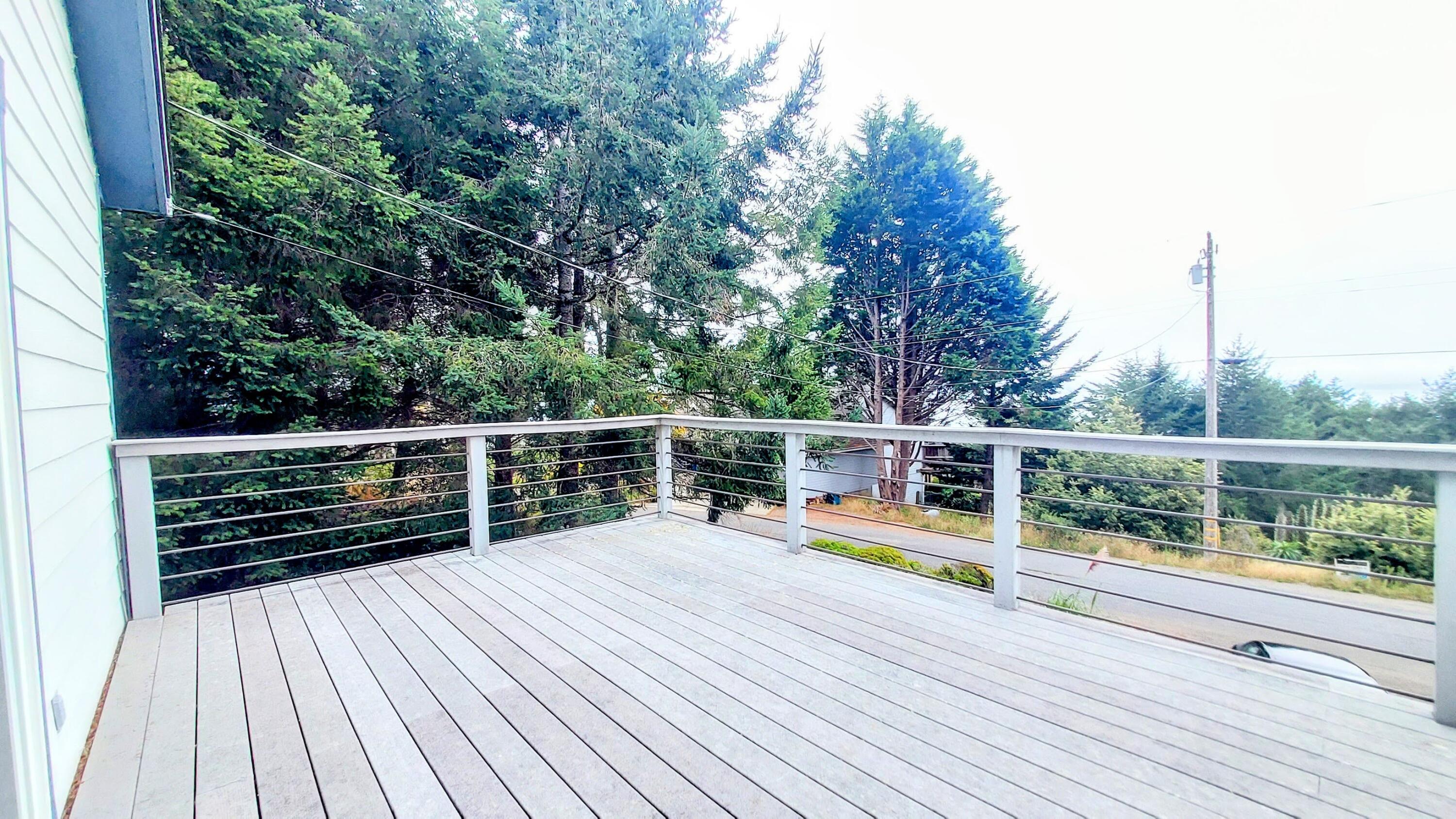 400 Seafoam Road Whitethorn, CA 95589 - Photo 32 of 57