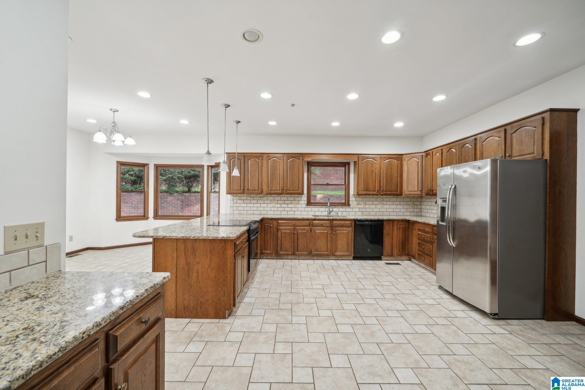 7055 Roper Road Trussville, AL 35173 - Photo 11 of 46