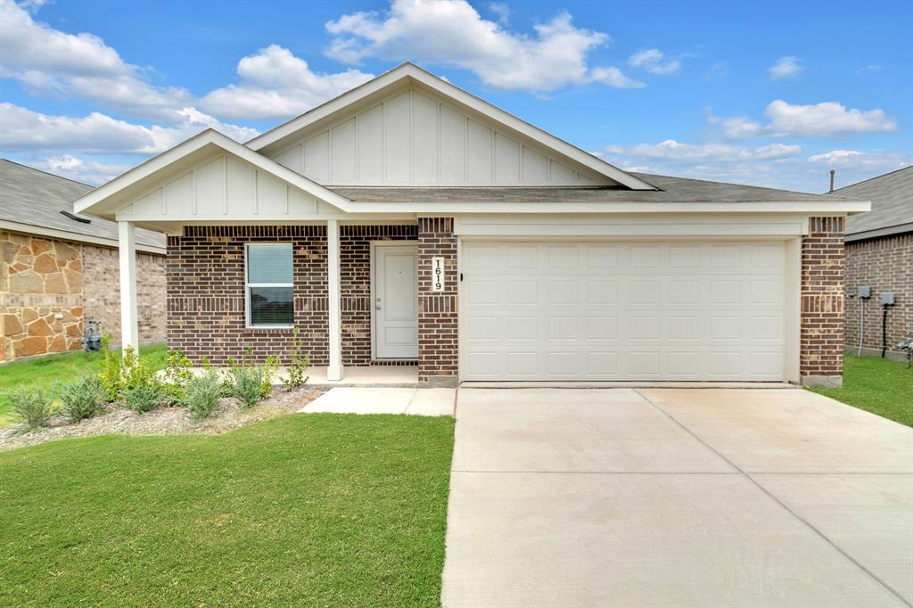 1619 Sparrow Hawk Road Forney, TX 75126 - Photo 2 of 26