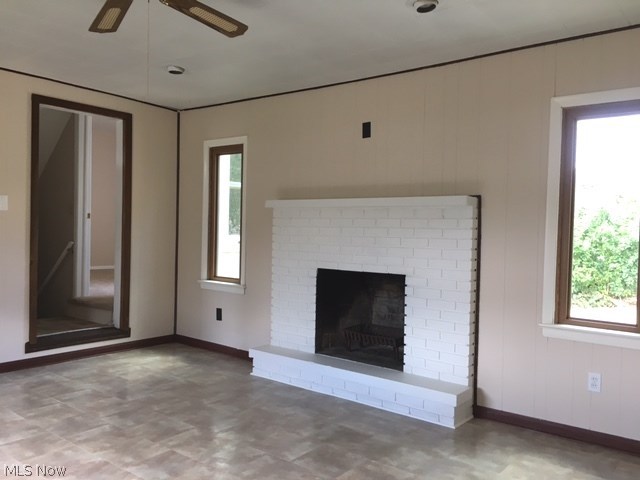 1787 Bellingham Road Cleveland, OH 44124 - Photo 4 of 21 Family Room with Woodburning FP, new flooring and fresh paint.