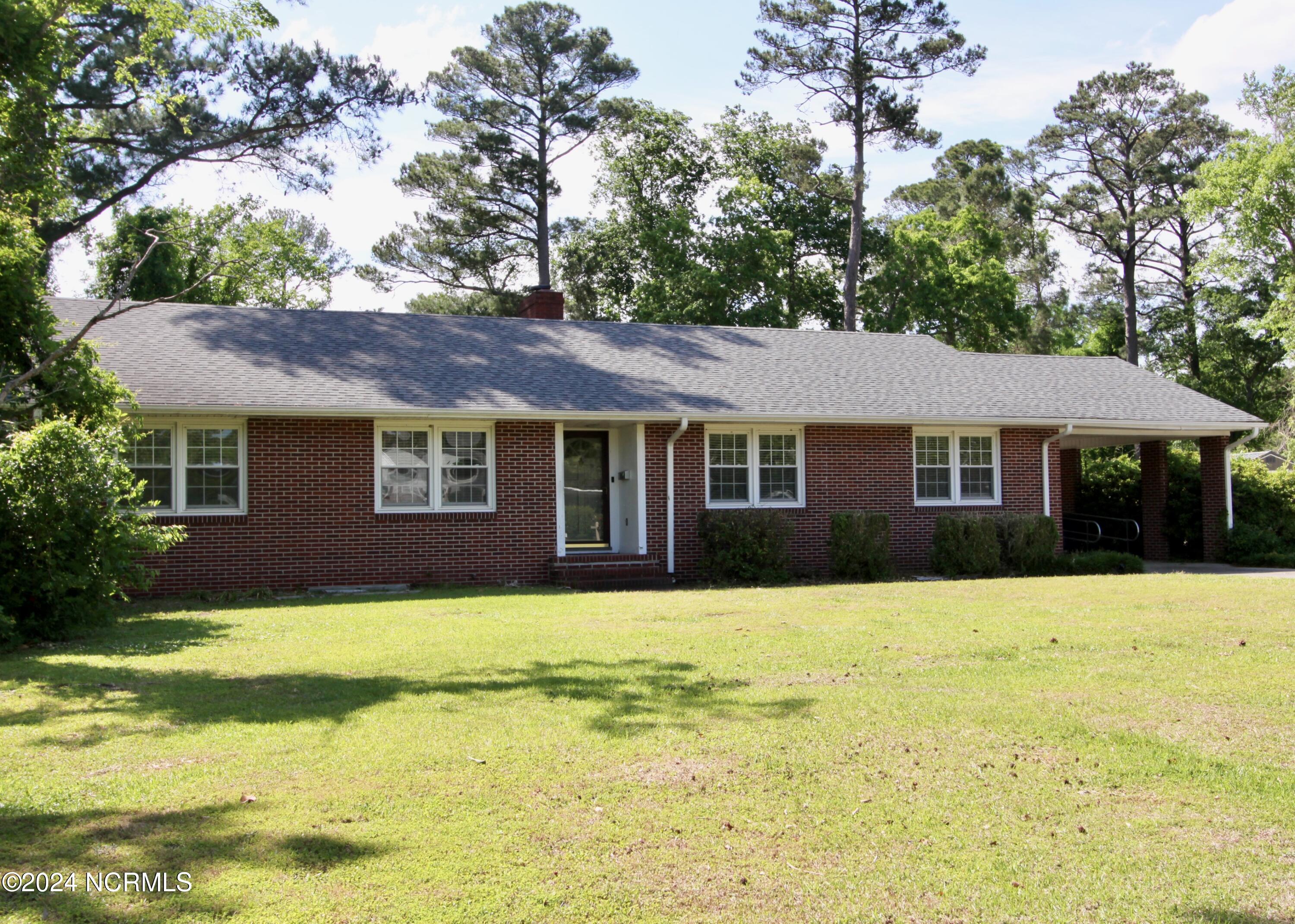 609 River Street Jacksonville, NC 28540 - Photo 2 of 47 609 River Street