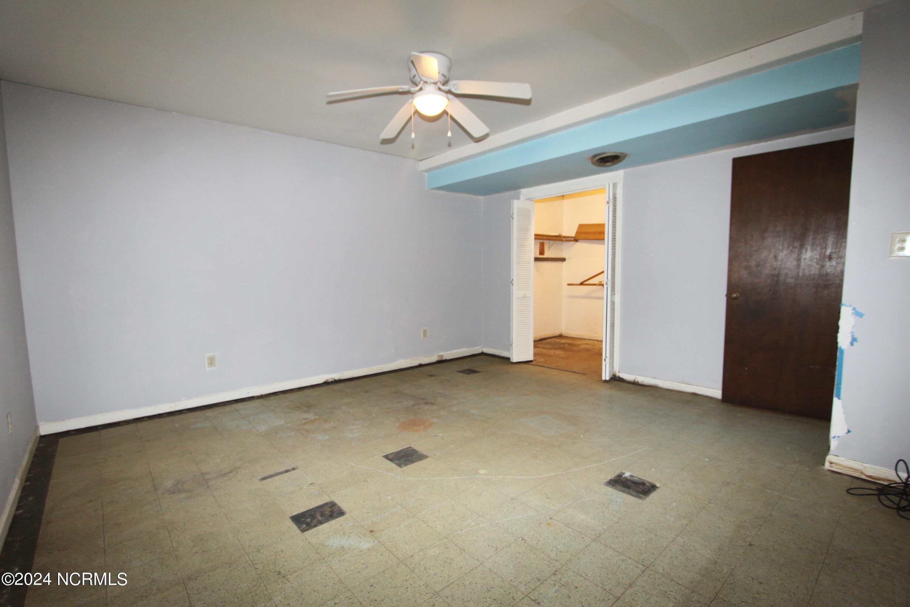 609 River Street Jacksonville, NC 28540 - Photo 36 of 47 Basement Bedroom