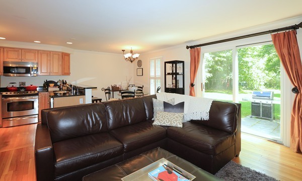 36 A Jericho Road, Unit A Weston, MA 02493 - Photo 3 of 14
