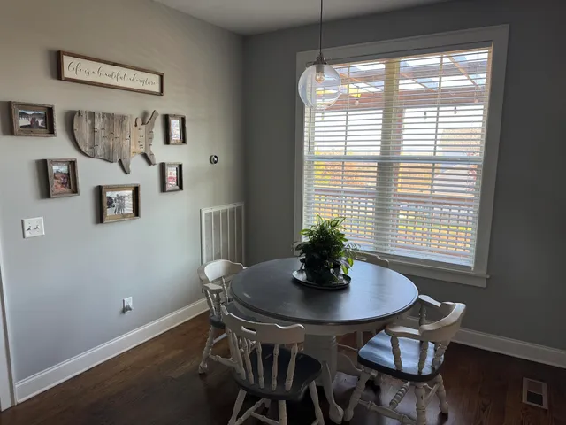 $589,888 | 10952 High River Drive, Soddy Daisy, TN 37379