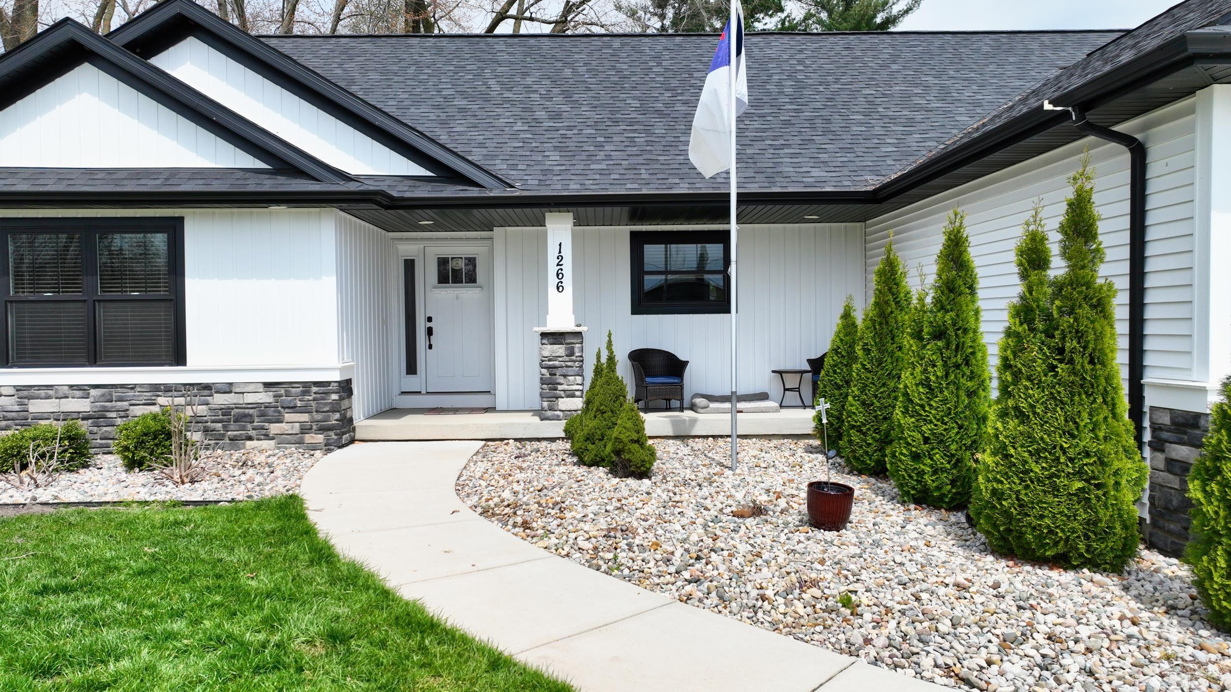 1266 West Freeland Road Bay City, MI 48706 - Photo 4 of 58