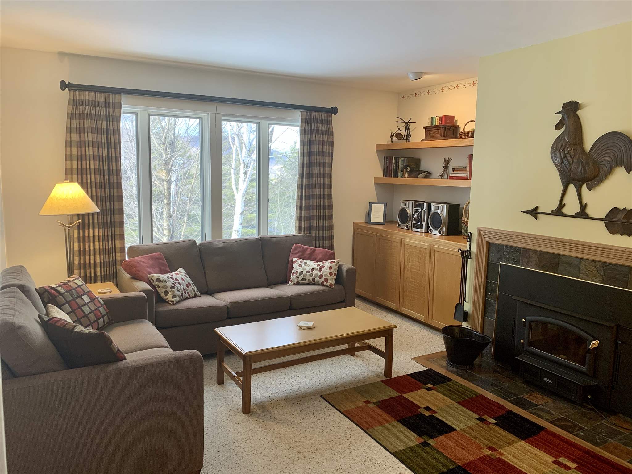 98 Snow Creek Road Warren, VT 05674 - Photo 8 of 13 Gallery Image 8
