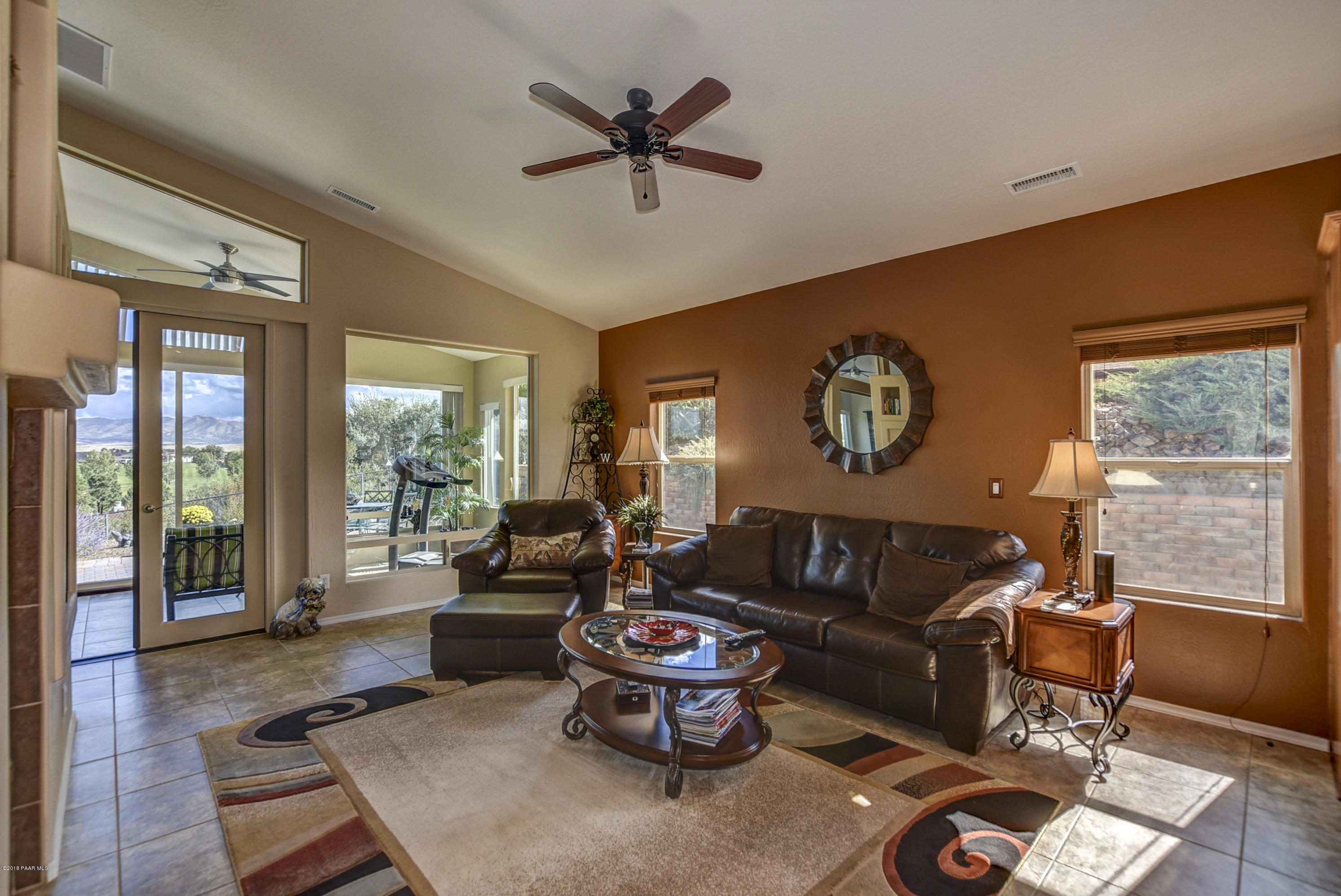 11171 Pima Road Dewey, AZ 86327 - Photo 8 of 33 Family Room 3