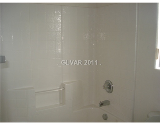 9313 Roping Cowboy Avenue Las Vegas, NV 89178 - Photo 15 of 22 Bathroom.