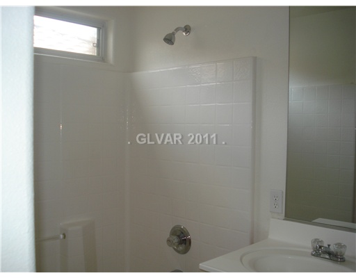 9313 Roping Cowboy Avenue Las Vegas, NV 89178 - Photo 9 of 22 Master Bath/Spa.