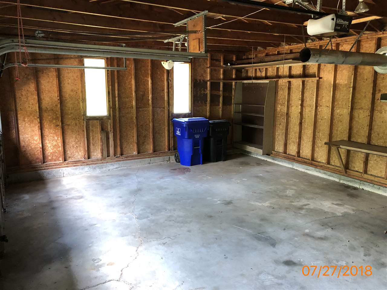 7 Harwood Road Hudson, NH 03051 - Photo 2 of 9