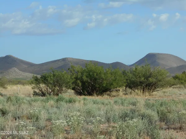 $129,000 | 13684 South Tyree Road, Unit 70, Pearce, AZ 85625