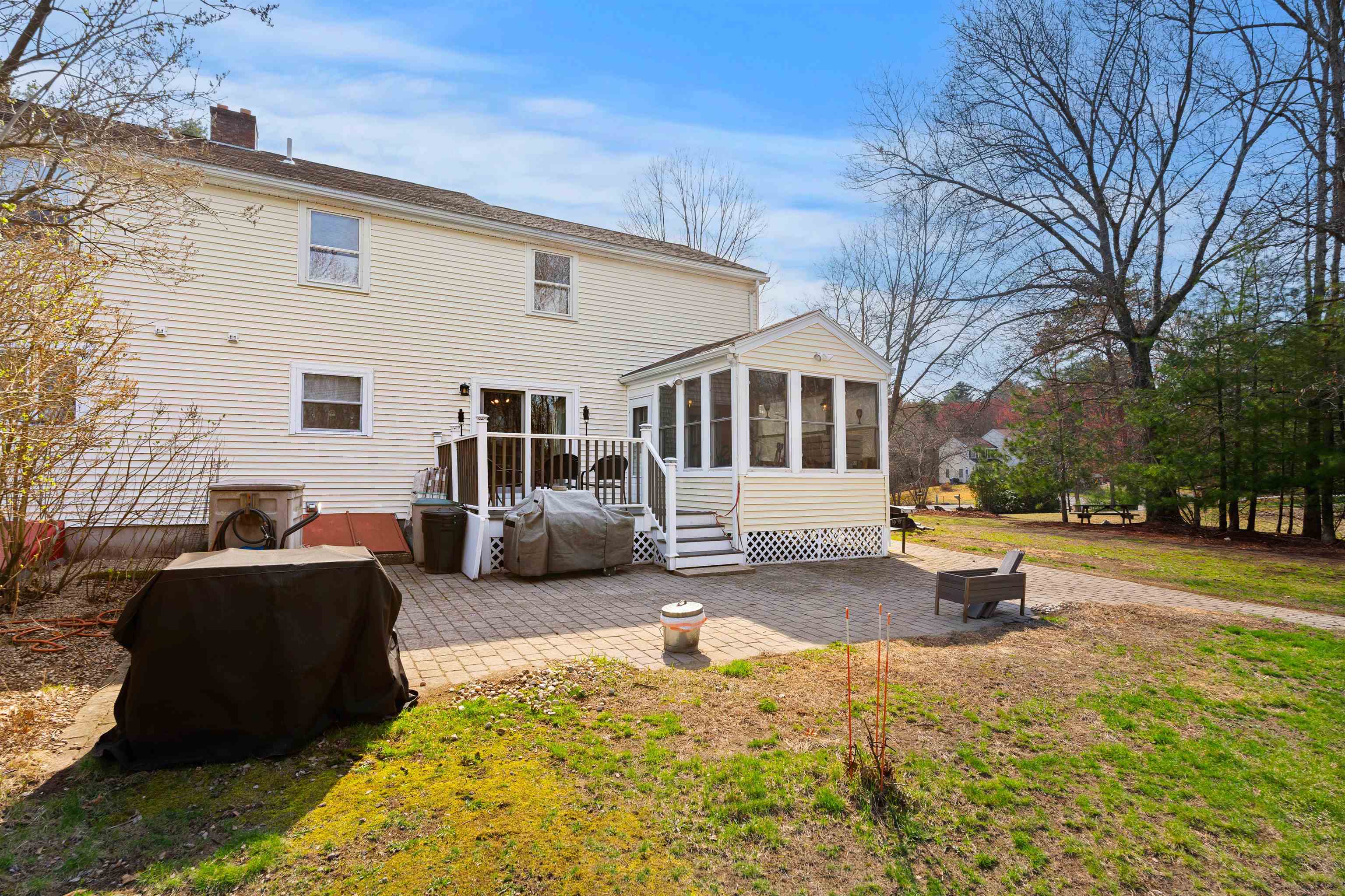 27 Reed Street, Unit A Londonderry, NH 03053 - Photo 24 of 24