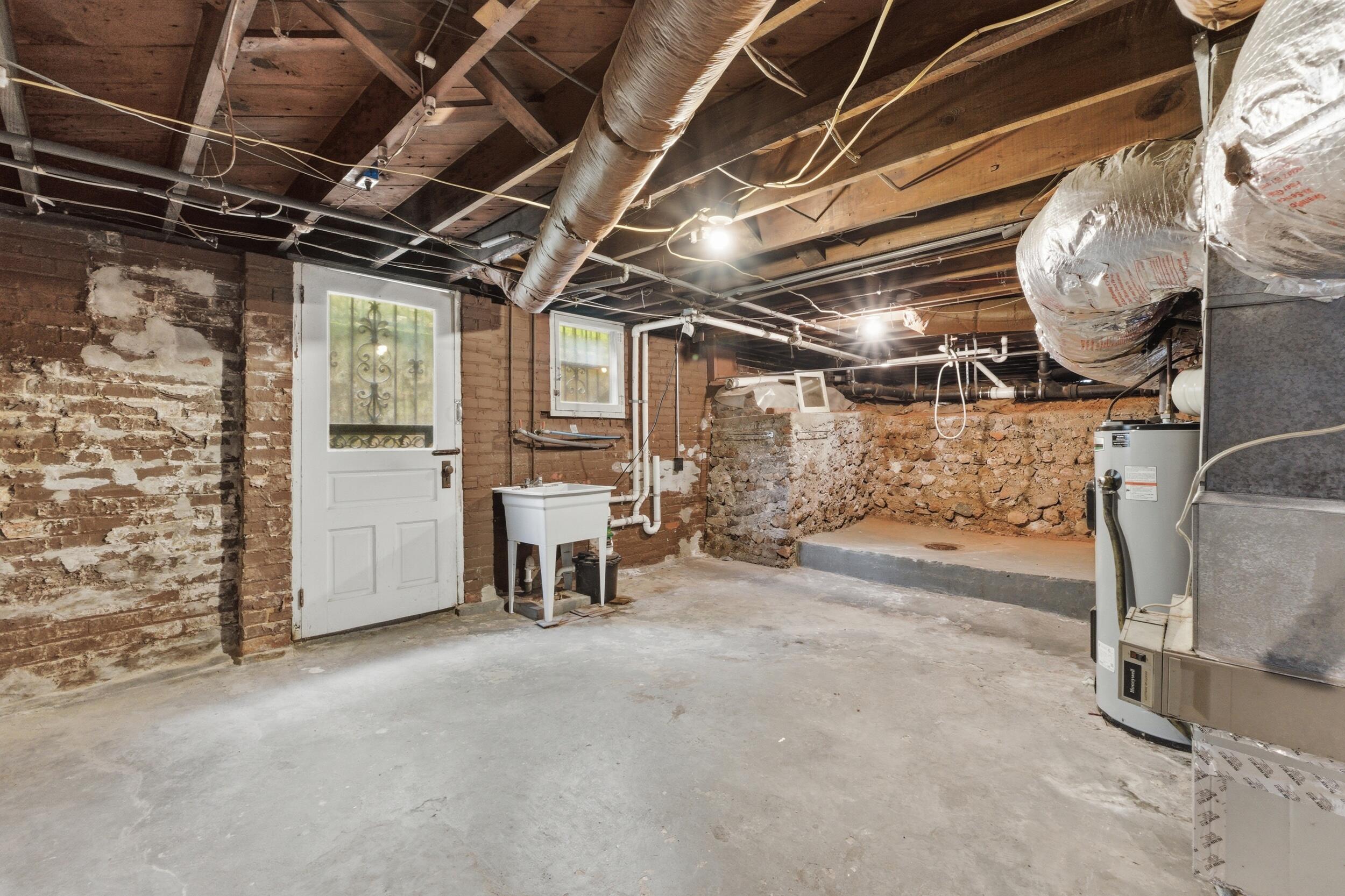 2100 Ridgewood Terrace Chattanooga, TN 37404 - Photo 37 of 51 dsc01527