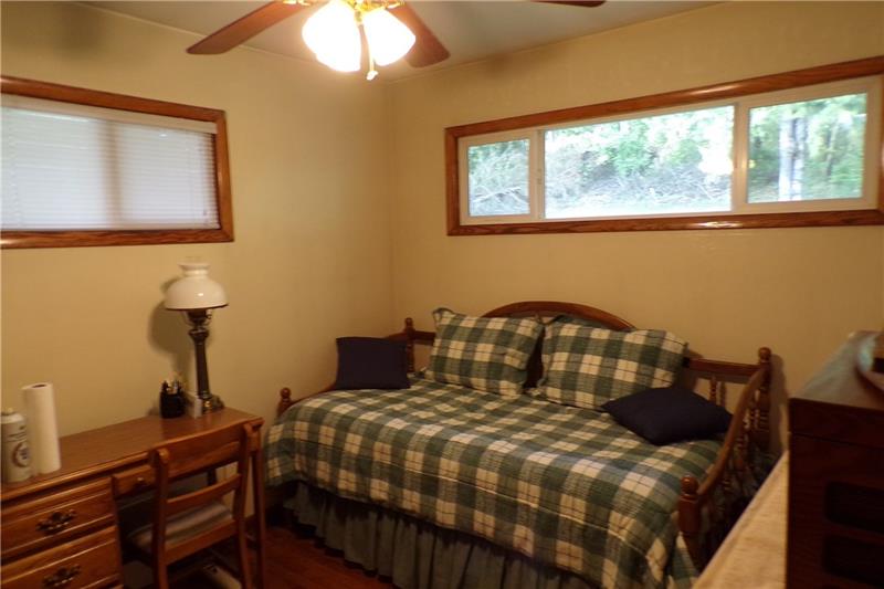 197 Glen Eden Road Rochester, PA 15074 - Photo 11 of 14