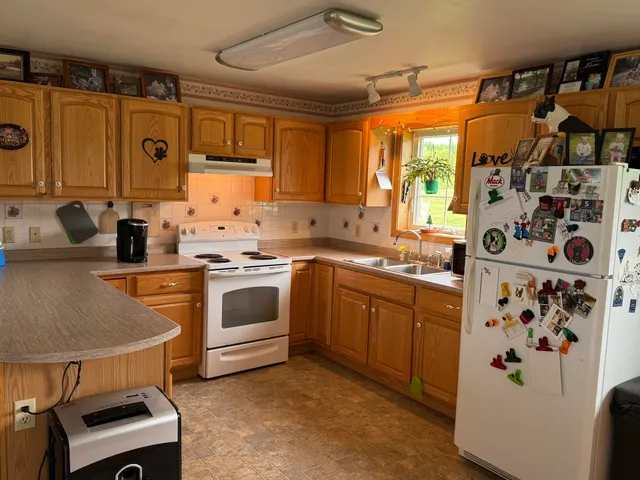 $272,000 | 442 Old Patten Road, Island Falls, ME 04747