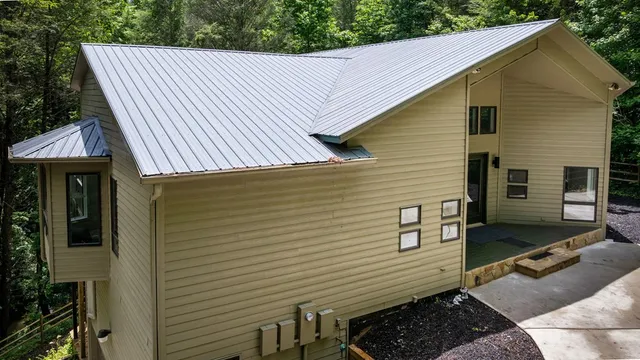 $1,450,000 | 10323 Grassy Mountain Road, Ellijay, GA 30540