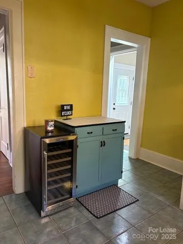 $2,275 | 613 South York Street, Gastonia, NC 28052