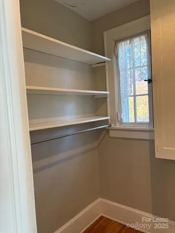 $2,275 | 613 South York Street, Gastonia, NC 28052