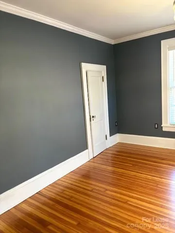 $2,275 | 613 South York Street, Gastonia, NC 28052