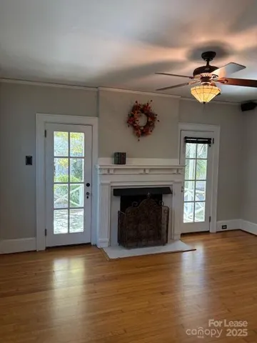 $2,275 | 613 South York Street, Gastonia, NC 28052