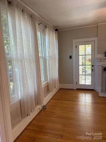 $2,275 | 613 South York Street, Gastonia, NC 28052