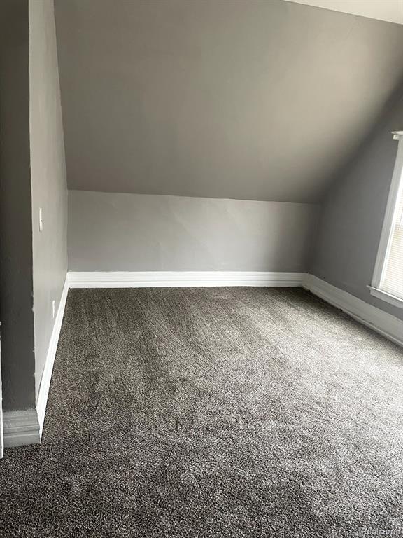 2 Chandler Street Detroit, MI 48202 - Photo 8 of 10
