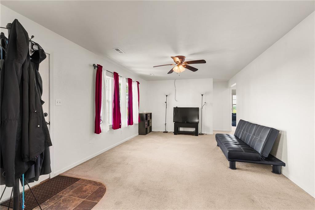 9012 Northwest State Rte 52 Amoret, MO 64722 - Photo 4 of 38