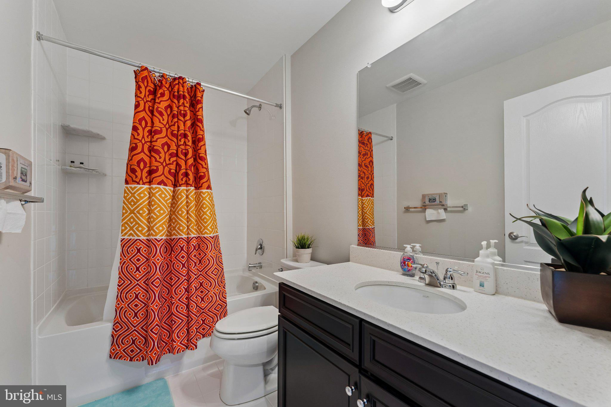 2932 Timberneck Way Hanover, MD 21076 - Photo 14 of 24 Upper Hall Full Bathroom