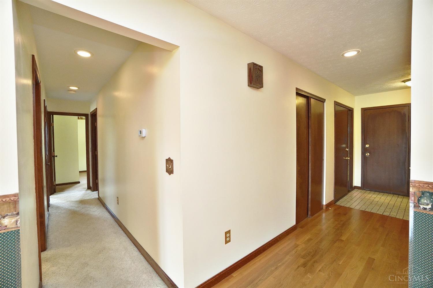 2550 Bell Road Hamilton, OH 45013 - Photo 24 of 49