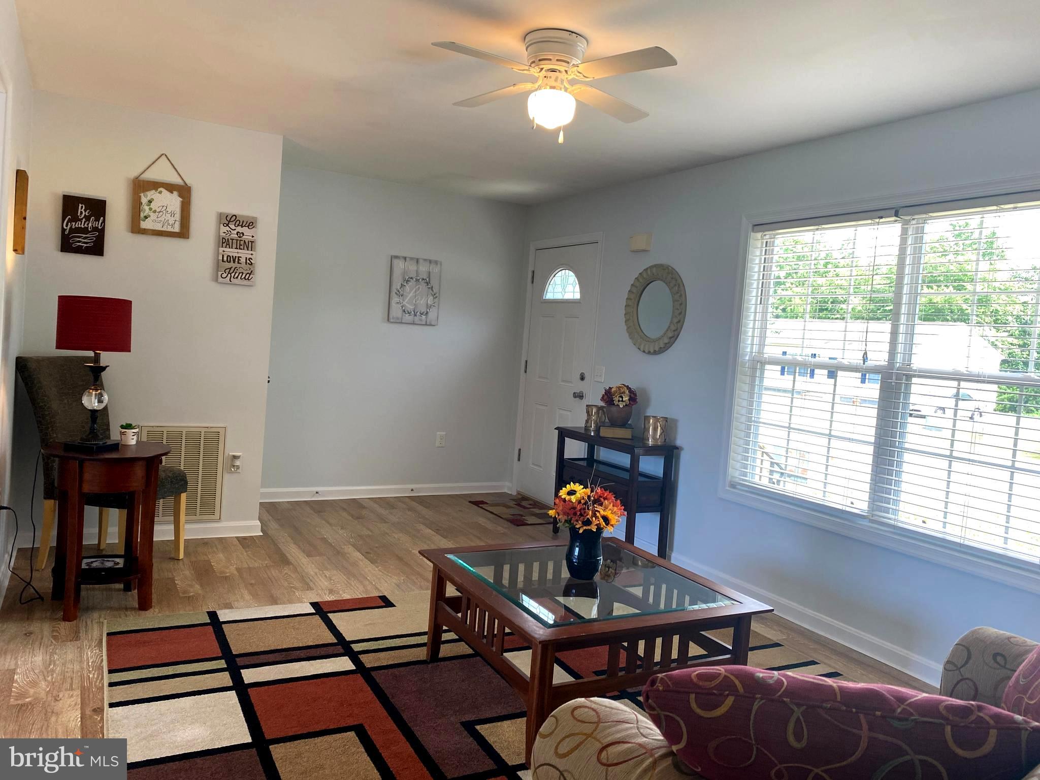 3 9th Street Ridgely, MD 21660 - Photo 2 of 17 Family Room